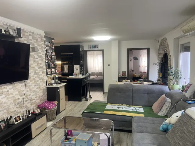 Eladó ház Baja 120 nm