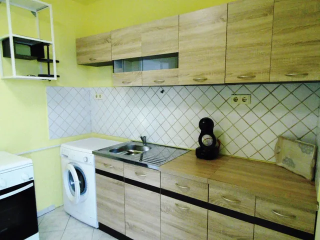 Eladó lakás Budapest XV. kerület, Rákospalota 30 nm