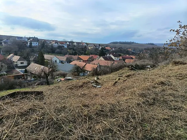 Eladó telek Leányvár 830 nm