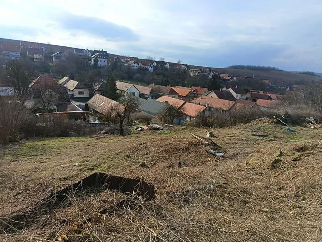 Eladó telek Leányvár, Kálvária u 830 nm