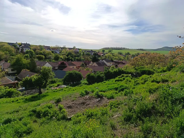 Eladó telek Leányvár, Kálvária u 830 nm