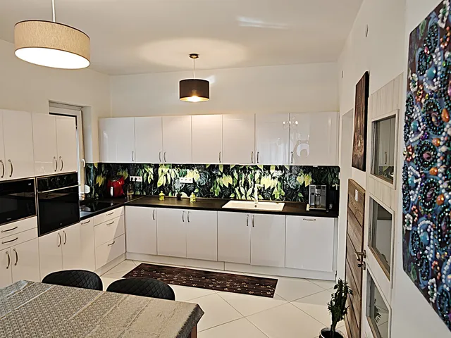 Eladó ház Halásztelek 208 nm