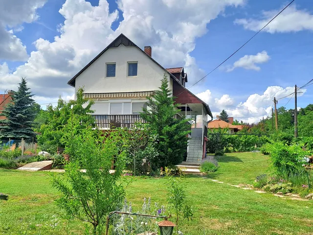 Eladó ház Balatonrendes 110 nm