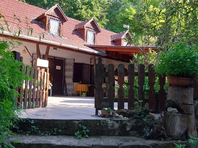 Eladó üdülő és hétvégi ház Sénye 130 nm