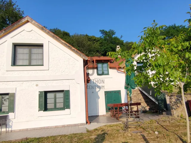 Eladó üdülő és hétvégi ház Raposka 116 nm