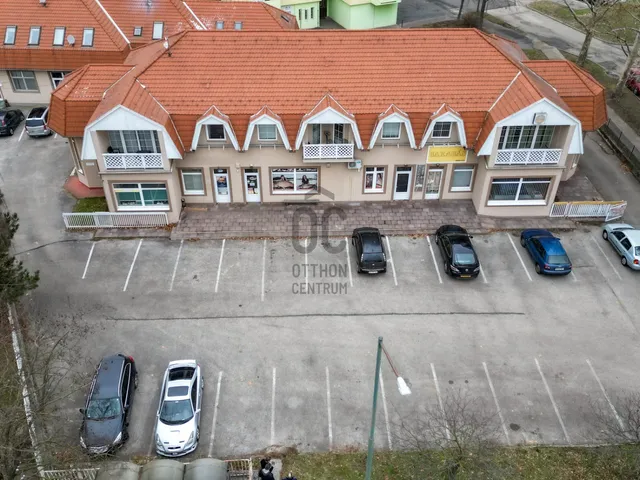 Eladó kereskedelmi és ipari ingatlan Ajka 158 nm