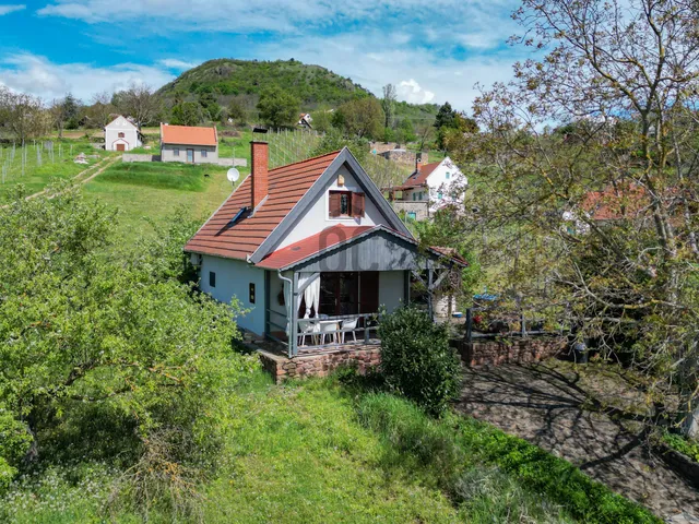 Eladó üdülő és hétvégi ház Hegymagas 50 nm