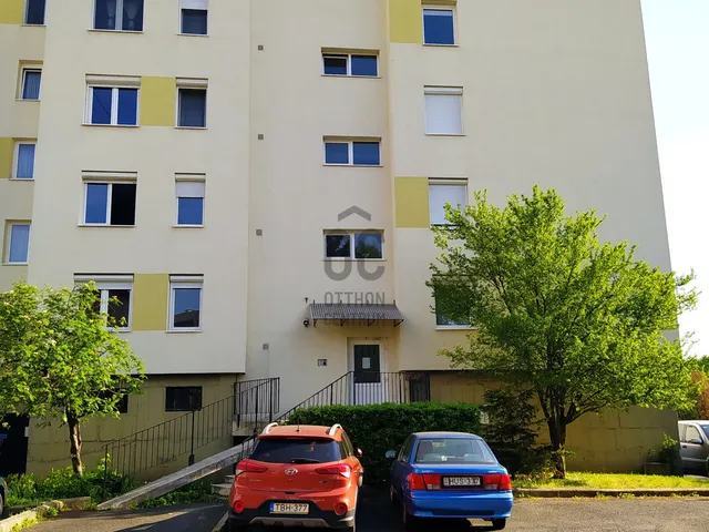 Eladó lakás Tapolca 42 nm