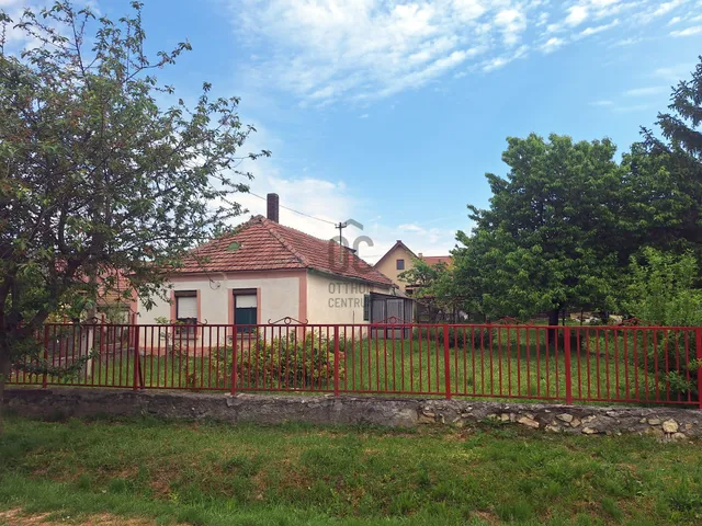 Eladó ház Gyulakeszi 55 nm