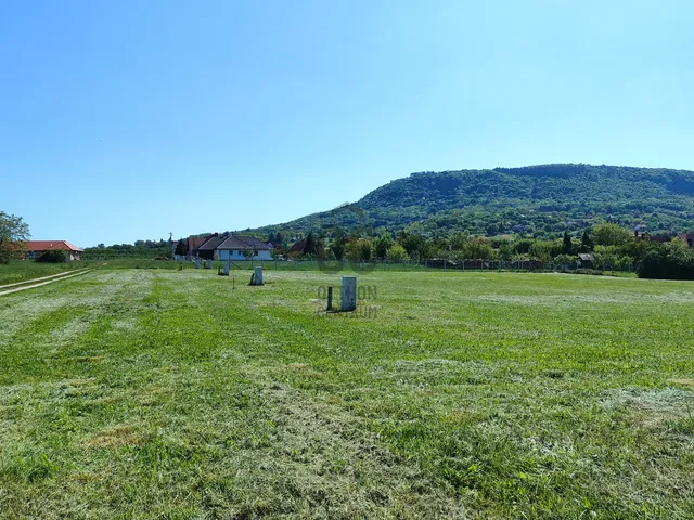 Eladó telek Raposka 943 nm
