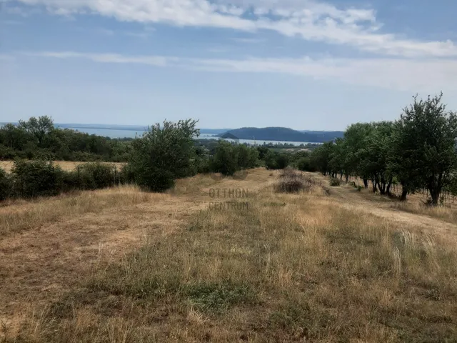 Eladó telek Balatonfüred 3398 nm