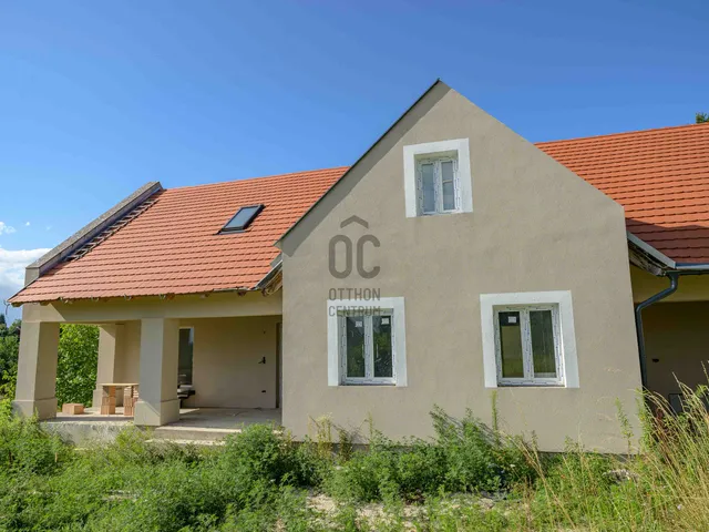 Eladó ház Cserszegtomaj 211 nm