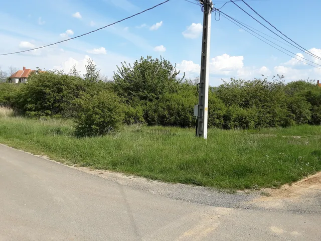 Eladó telek Zalahaláp 1772 nm