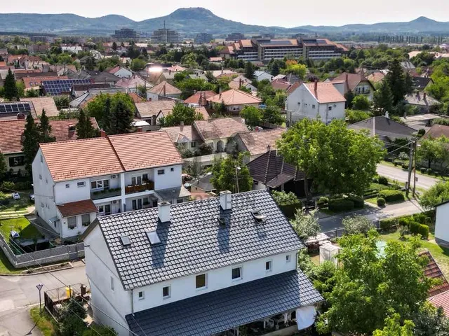 Eladó ház Tapolca, Kertváros 132 nm