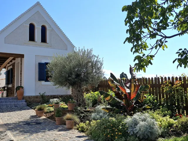 Eladó üdülő és hétvégi ház Csopak 150 nm