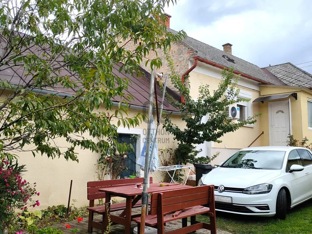 Eladó ház Badacsonytördemic 86 nm