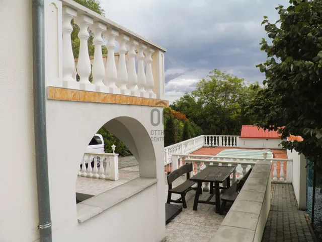 Eladó ház Vonyarcvashegy 120 nm