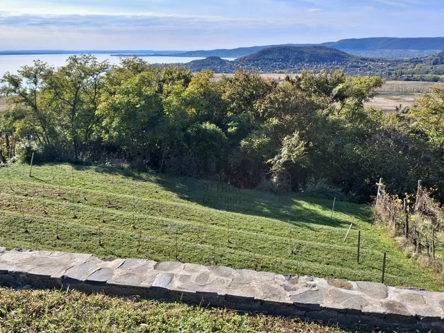 Eladó nyaraló Badacsonytördemic 68 nm