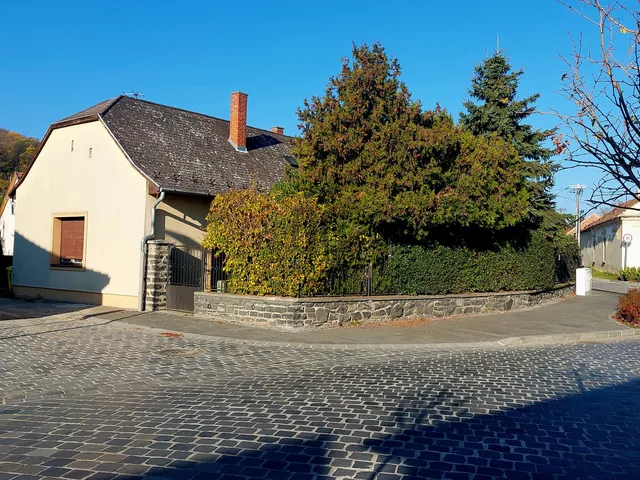 Eladó ház Badacsonytomaj 90 nm