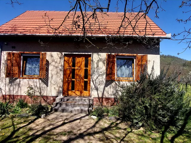 Eladó nyaraló Szigliget 55 nm