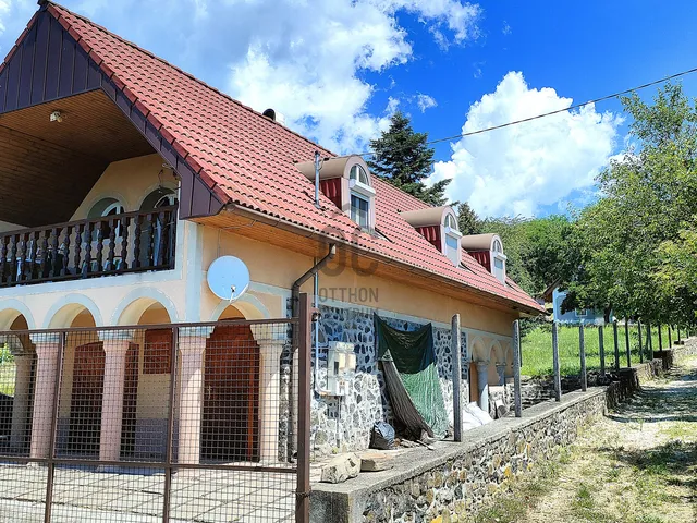 Eladó nyaraló Hegymagas 105 nm