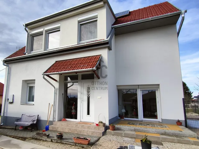 Eladó ház Gyenesdiás 132 nm