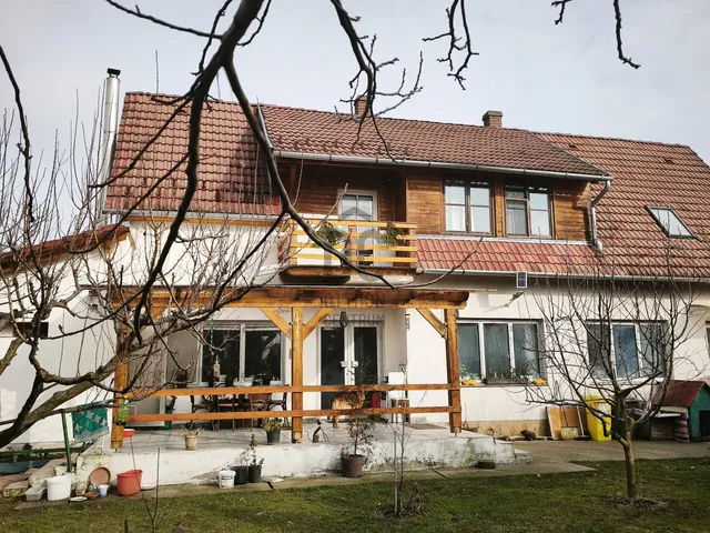 Eladó ház Badacsonytomaj 130 nm