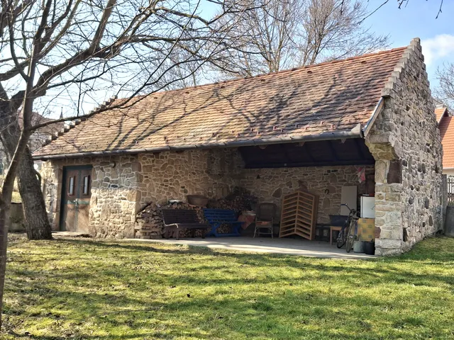 Eladó ház Nagyvázsony 202 nm