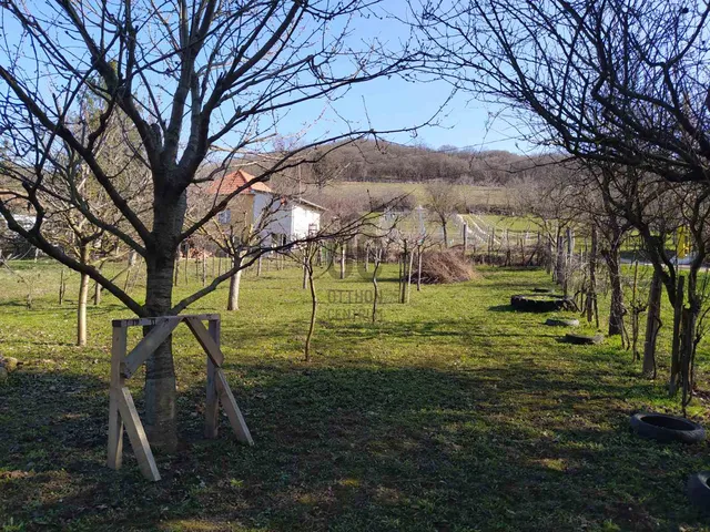 Eladó telek Sümeg 1127 nm