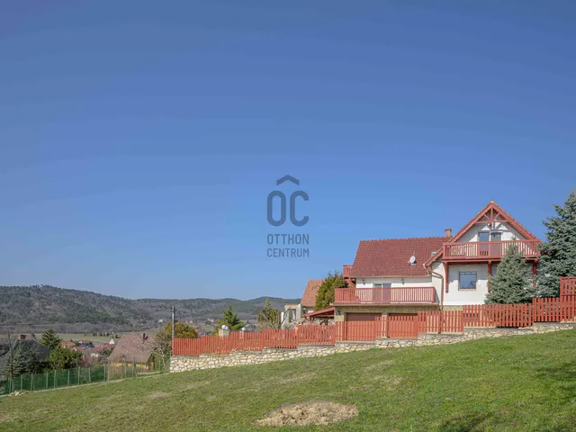 Eladó ház Balatongyörök 340 nm