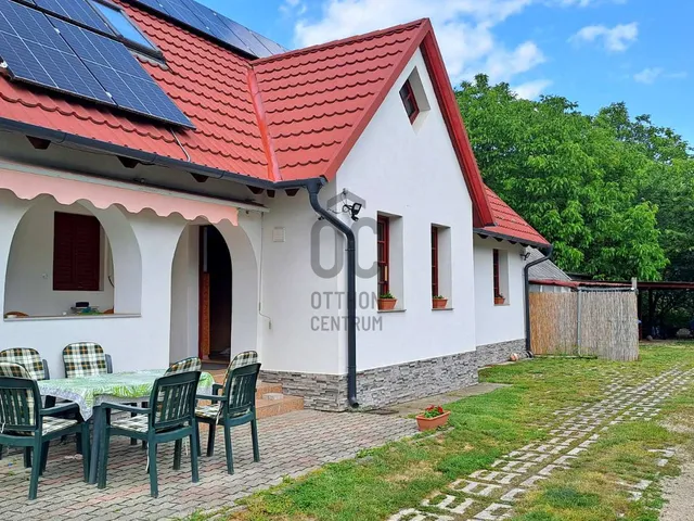 Eladó ház Badacsonytomaj 195 nm