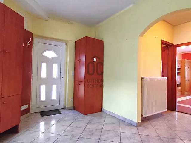 Kiadó lakás Tapolca, Belváros 110 nm