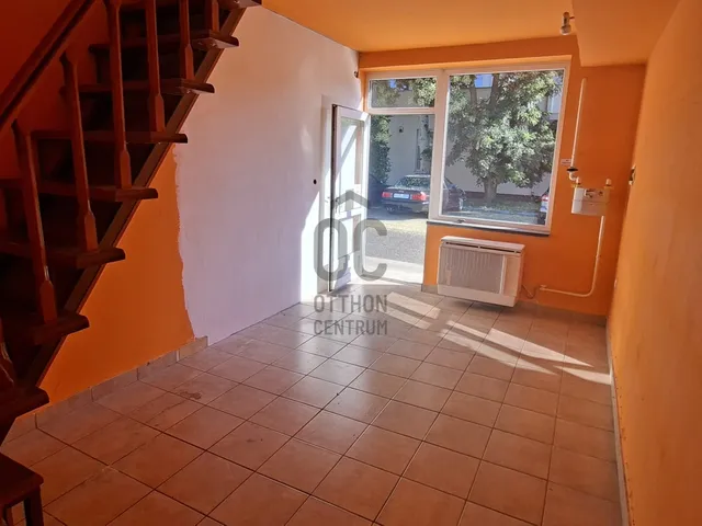 Eladó kereskedelmi és ipari ingatlan Vásárosnamény 29 nm