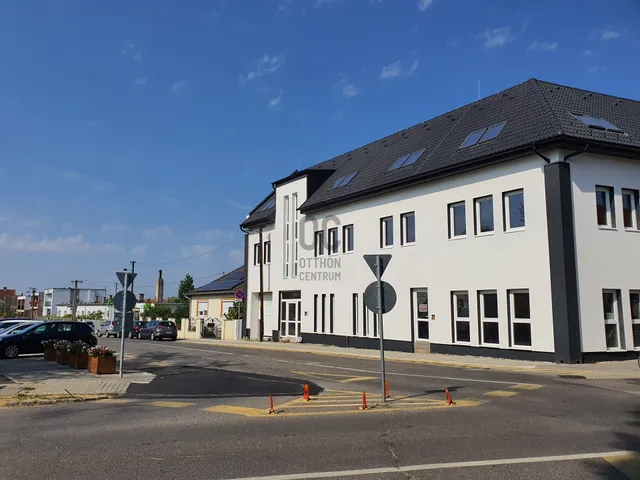 Kiadó kereskedelmi és ipari ingatlan Kisvárda 180 nm