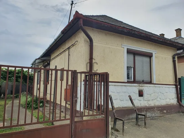 Eladó ház Mándok 58 nm