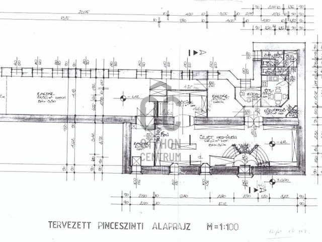 Eladó kereskedelmi és ipari ingatlan Budapest XI. kerület, Lágymányos 244 nm