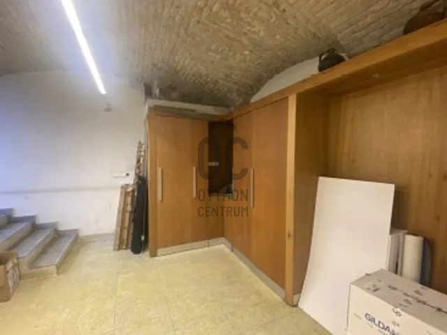 Eladó kereskedelmi és ipari ingatlan Budapest I. kerület, Tabán 38 nm