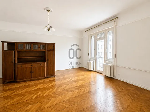 Eladó lakás Budapest II. kerület, Országút 138 nm