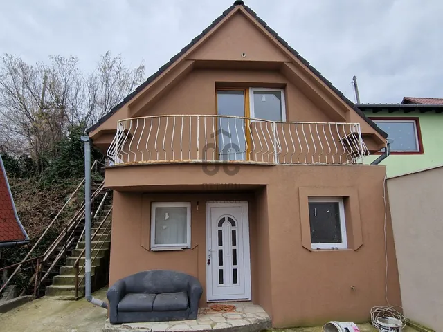 Eladó üdülő és hétvégi ház Szigetszentmiklós 100 nm