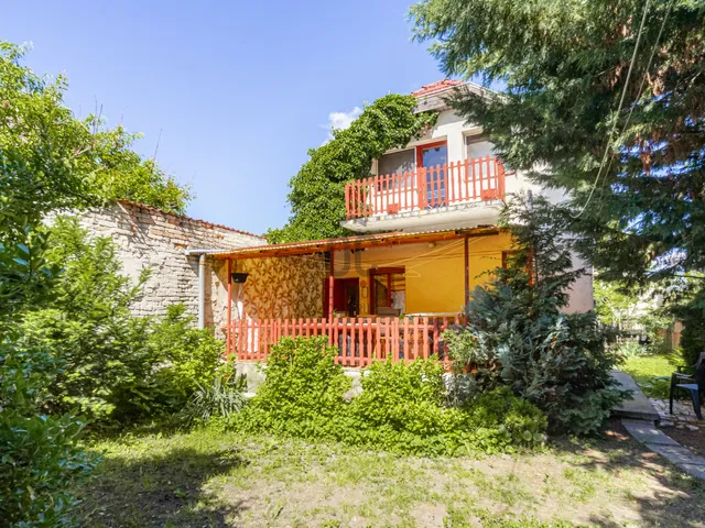 Eladó ház Budapest XIX. kerület, Kispest 120 nm