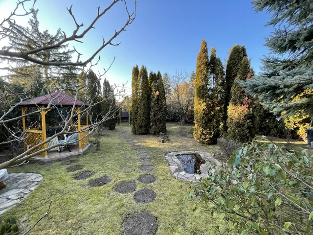 Eladó telek Érd, Parkváros 442 nm
