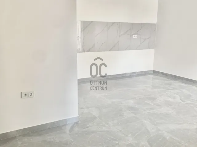 Eladó lakás Pécel 70 nm