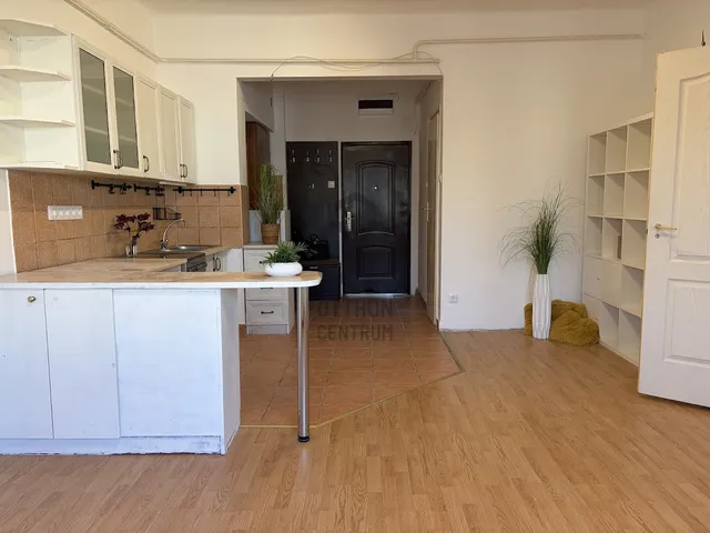 Eladó lakás Budapest XX. kerület 42 nm