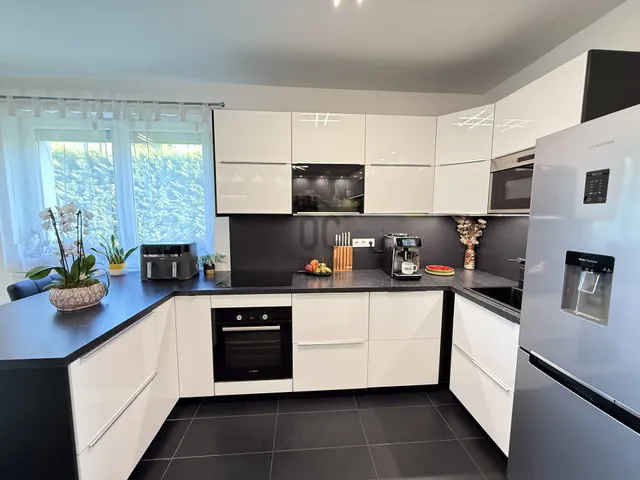 Eladó ház Dunakeszi 130 nm