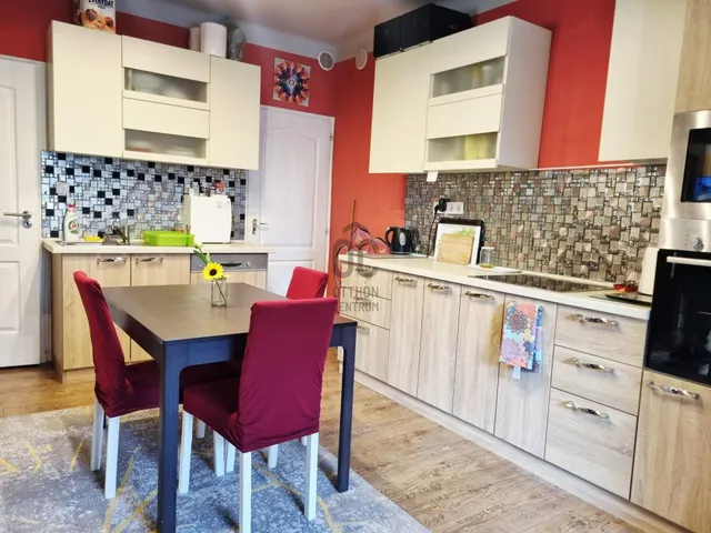 Eladó ház Budapest XVIII. kerület, Újpéteritelep 70 nm