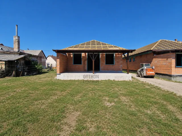 Eladó ház Alsónémedi 600 nm