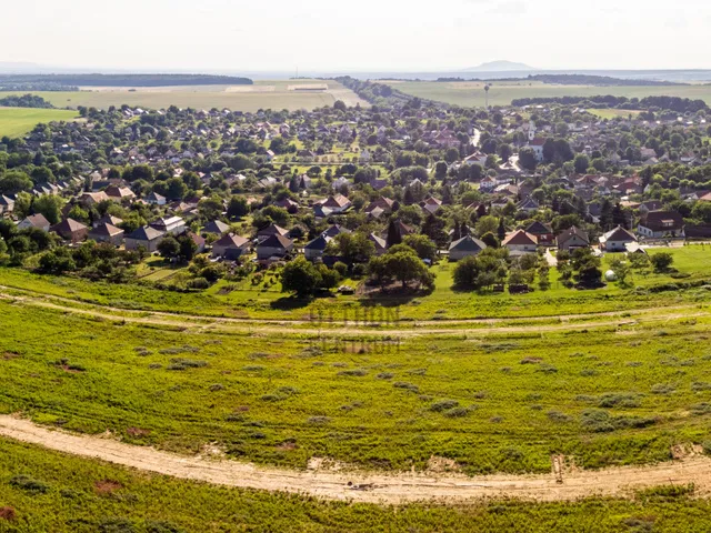 Eladó telek Kislőd 602 nm