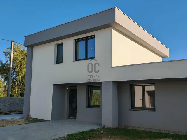 Eladó ház Ajka, Bakonygyepes 121 nm