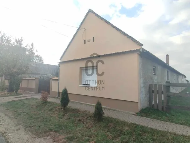 Eladó ház Vid 100 nm