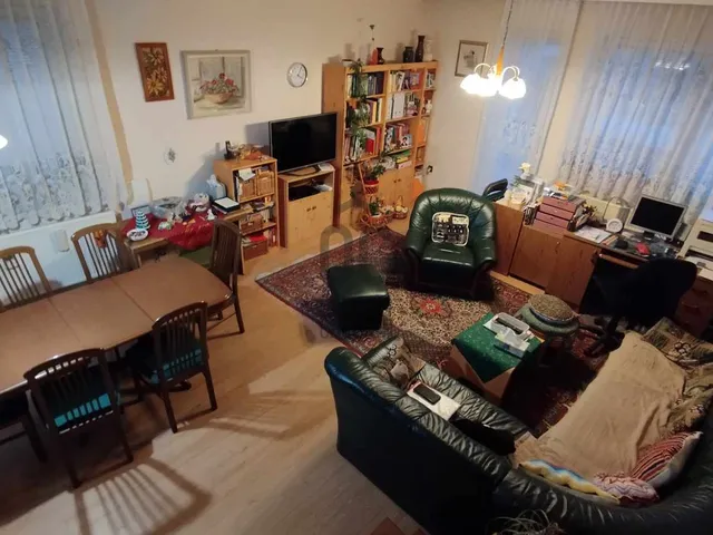 Eladó ház Ajka, Bakonygyepes 163 nm